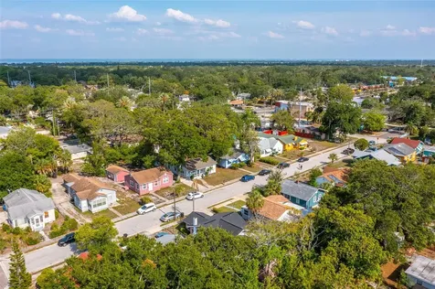1327 Prescott Street S St Petersburg FL 33712