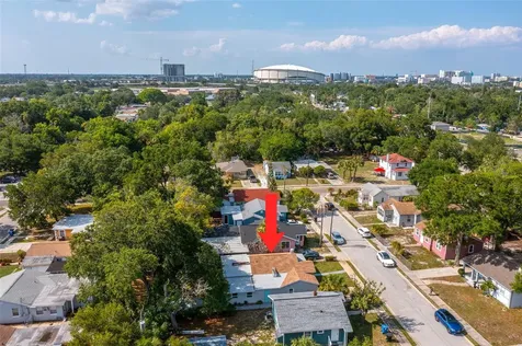 1327 Prescott Street S St Petersburg FL 33712