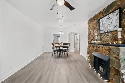1327 Prescott Street S St Petersburg FL 33712