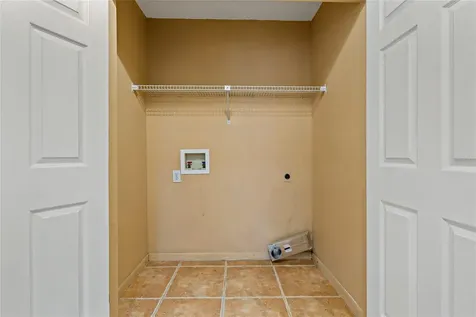 1231 Lornewood Drive Valrico FL 33596