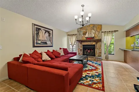 1231 Lornewood Drive Valrico FL 33596
