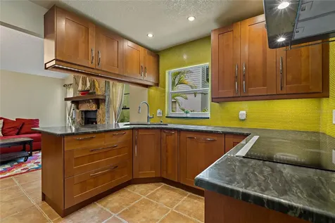 1231 Lornewood Drive Valrico FL 33596