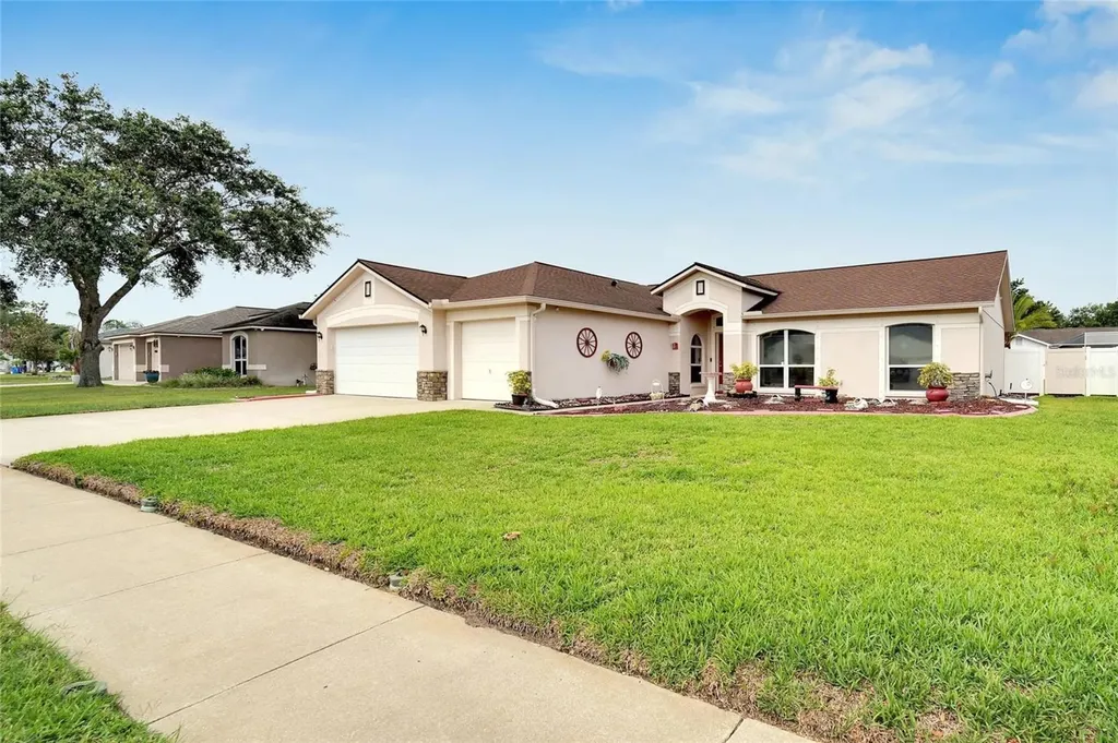 10513 Skylark Place Riverview FL 33569
