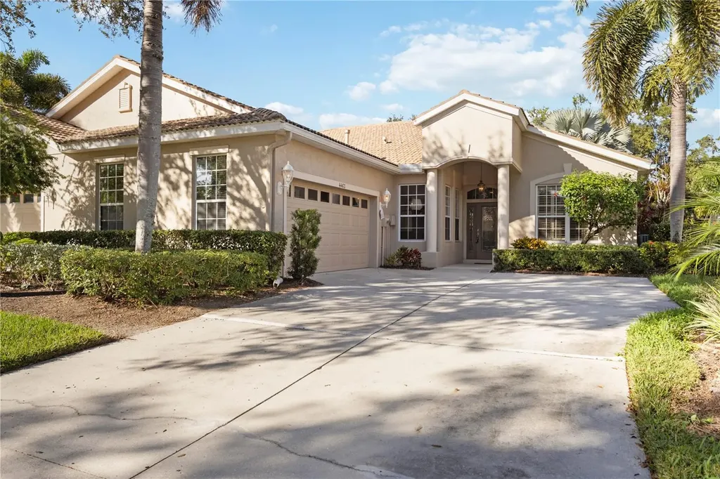 4463 Kariba Lake Terrace Sarasota FL 34243