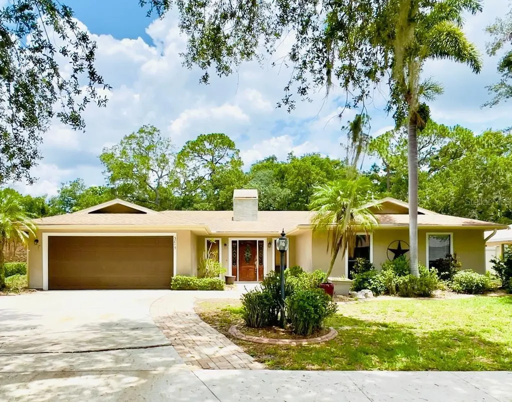 3015 48th Avenue Drive E Bradenton FL 34203