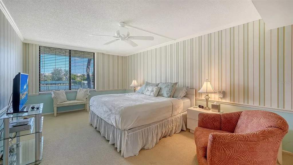 Longboat Key FL 34228