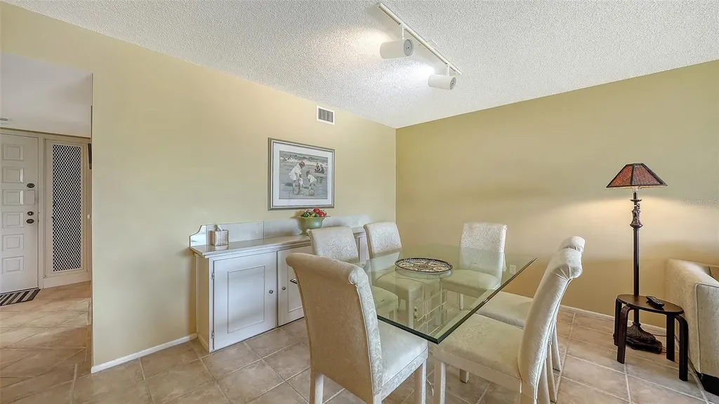 Longboat Key FL 34228