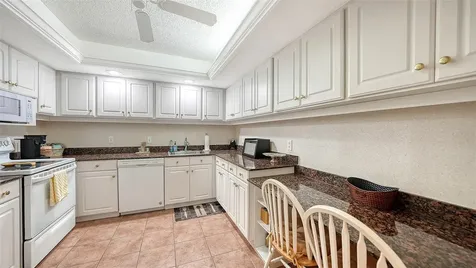Longboat Key FL 34228