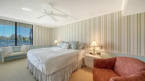 Longboat Key FL 34228