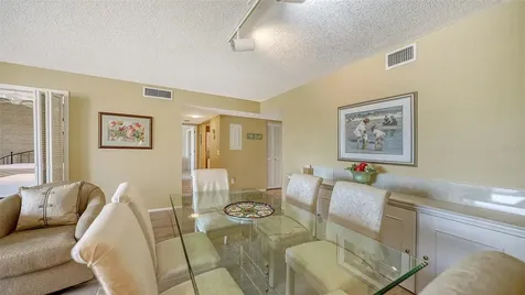 Longboat Key FL 34228