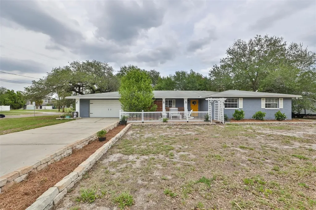 6302 S Selbourne Avenue Tampa FL 33611
