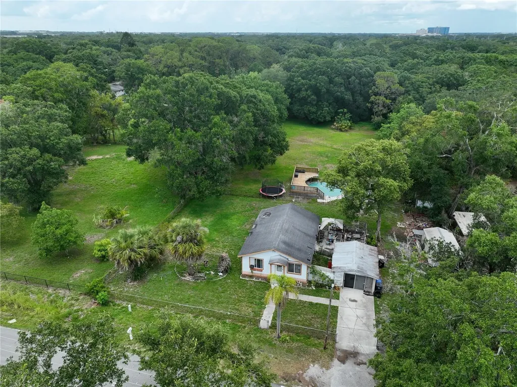 7208 E 21st Avenue Tampa FL 33619