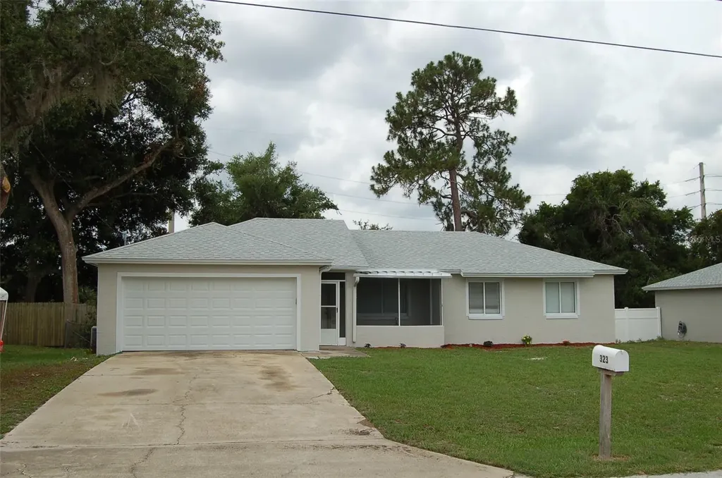 323 Montego Street Deltona FL 32725