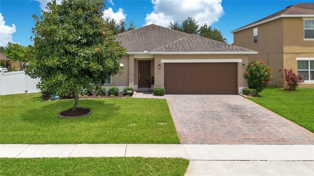 2751 Painted Rock Street Kissimmee FL 34758