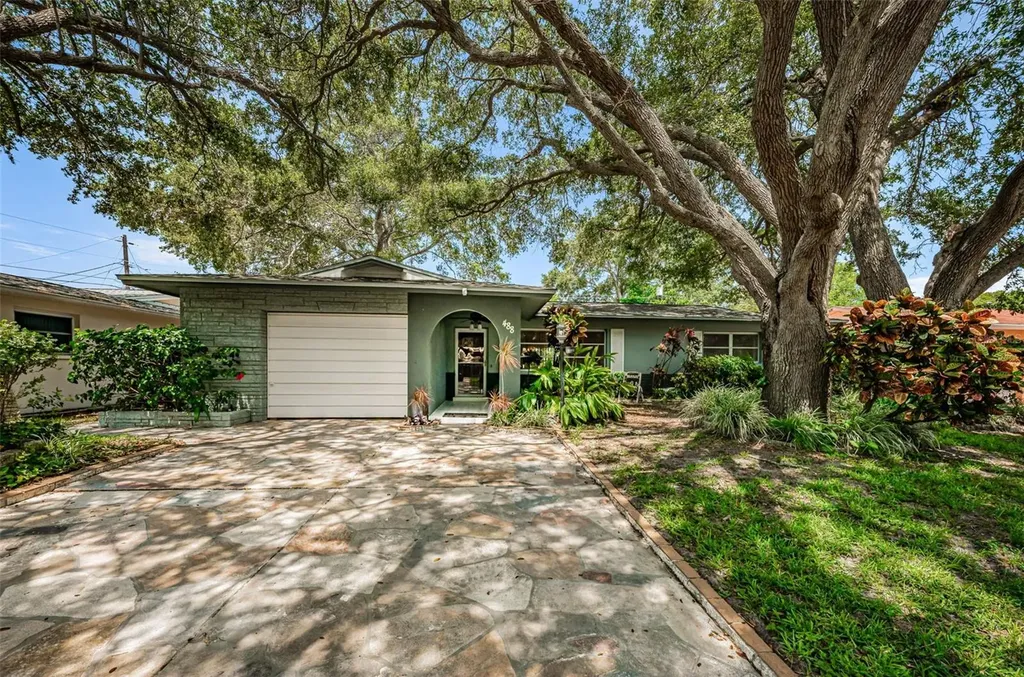 488 Seacrest Drive Largo FL 33771