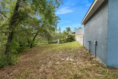 8423 Nightingale Road Weeki Wachee FL 34613