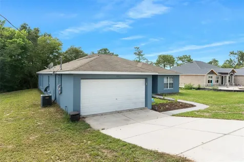 8423 Nightingale Road Weeki Wachee FL 34613