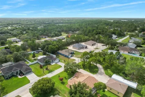 8423 Nightingale Road Weeki Wachee FL 34613