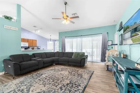 8423 Nightingale Road Weeki Wachee FL 34613