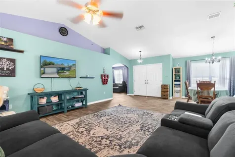 8423 Nightingale Road Weeki Wachee FL 34613