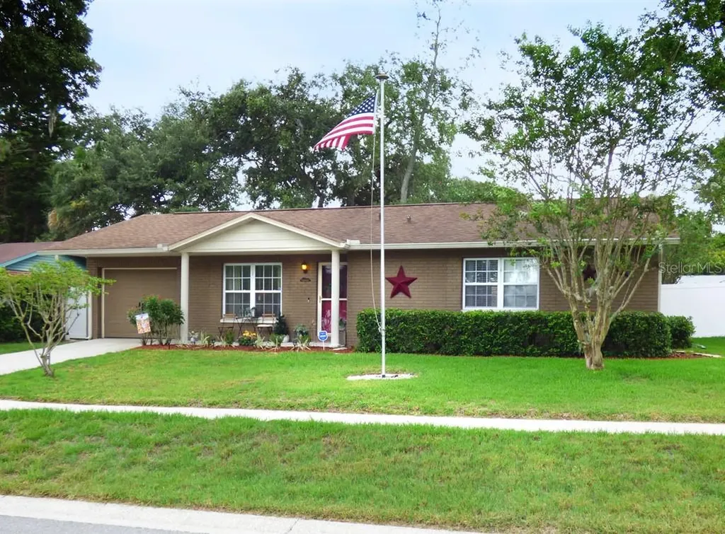 1234 Tulipwood Drive Seffner FL 33584