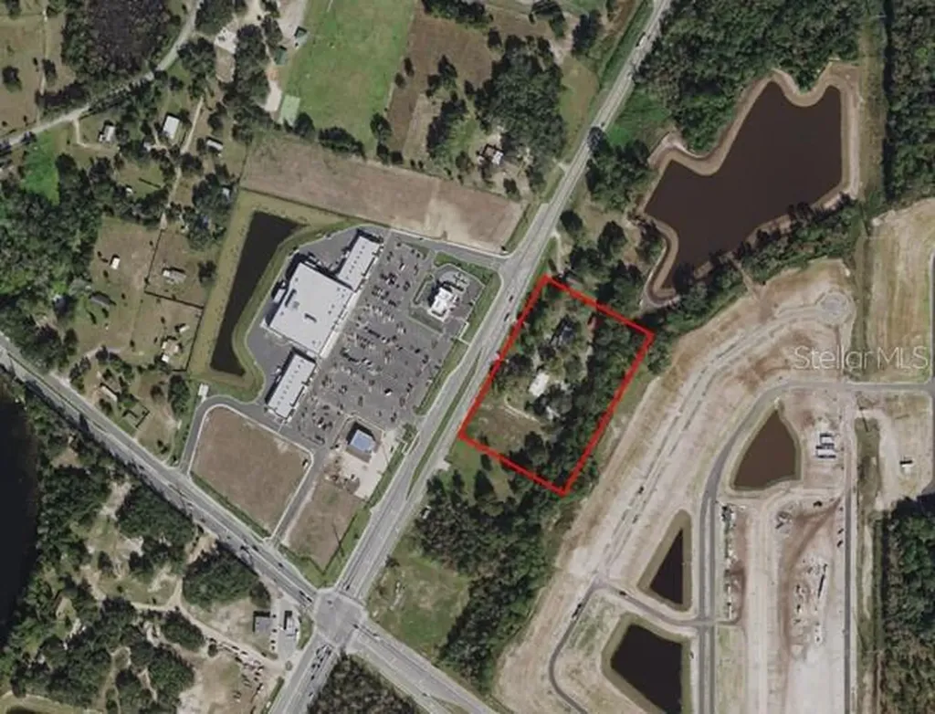 6110 Us Highway 17/92 Loughman FL 33858