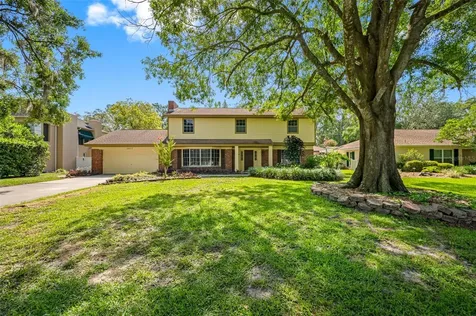 10017 Hampton Place Tampa FL 33618