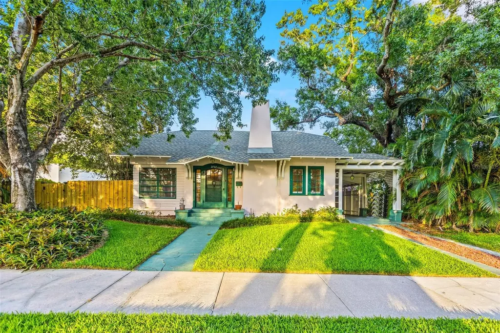 2707 N Oakdale Avenue Tampa FL 33602