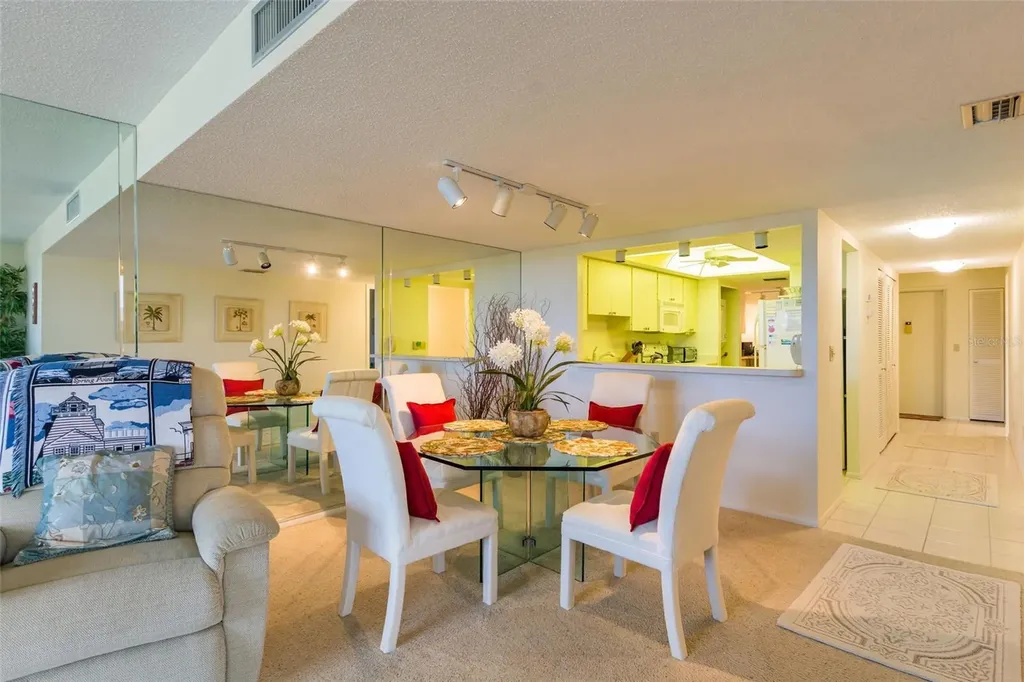 8767 Midnight Pass Sarasota FL 34242