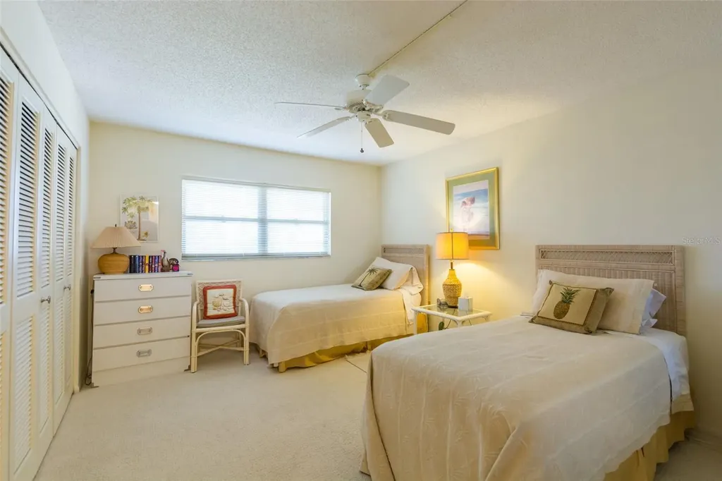 8767 Midnight Pass Sarasota FL 34242