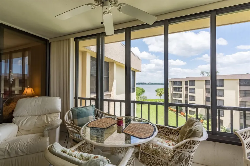 8767 Midnight Pass Sarasota FL 34242