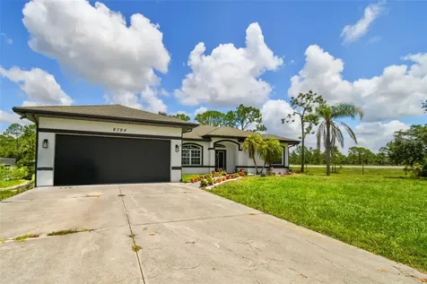 6794 Loffreda Avenue North Port FL 34291