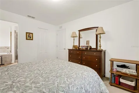 617 Hidden Lakes Court Haines City FL 33844