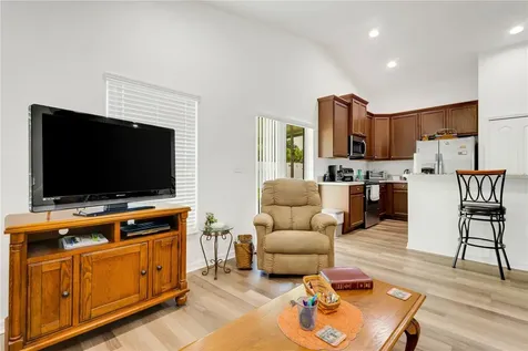 617 Hidden Lakes Court Haines City FL 33844