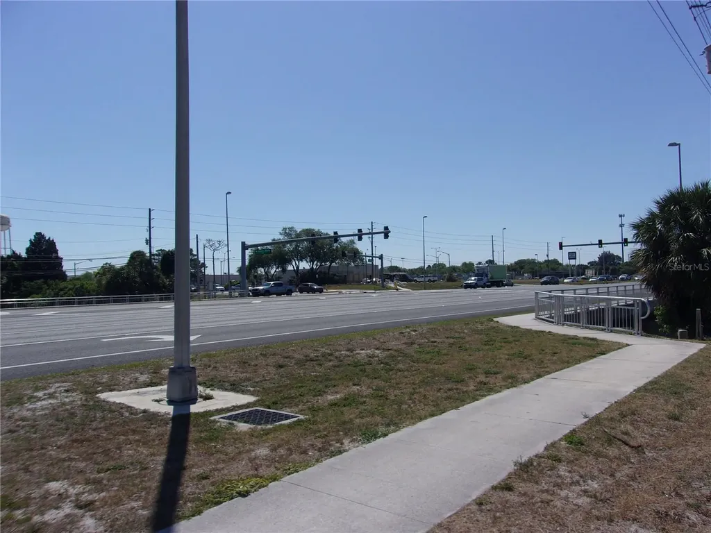 12515 Us Highway 19 Hudson FL 34667