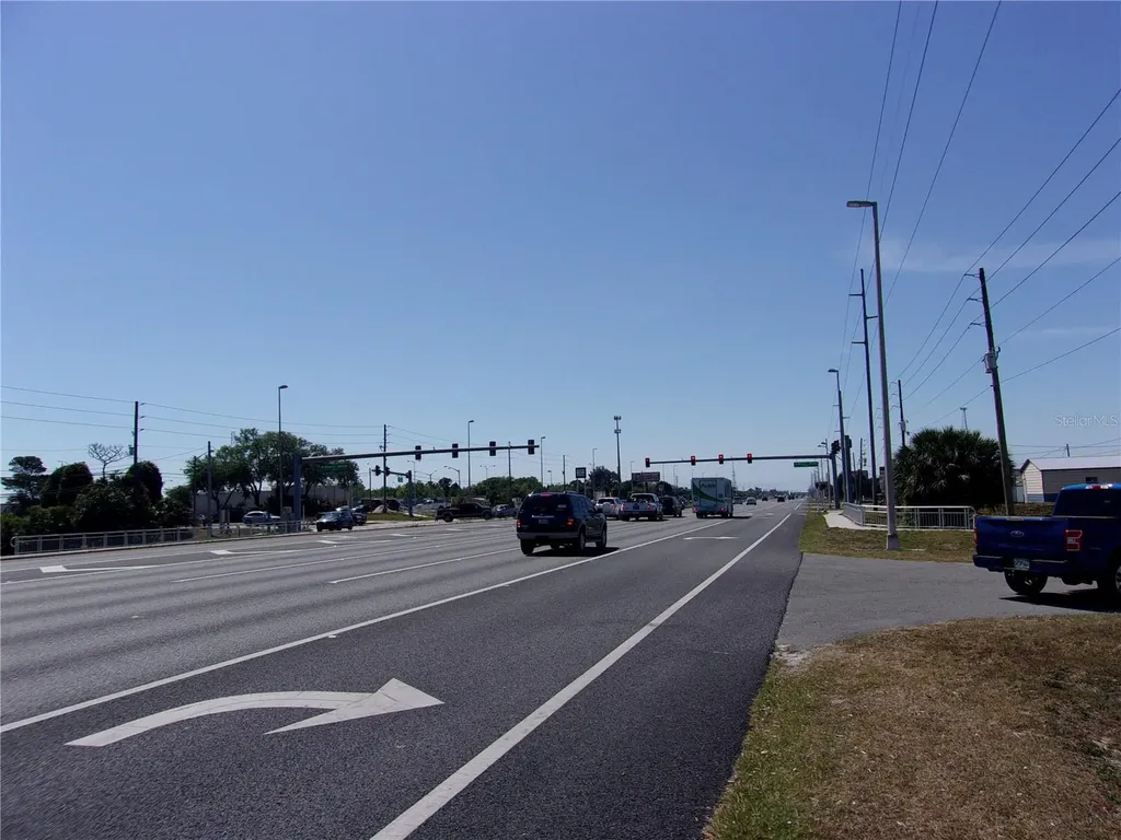 12515 Us Highway 19 Hudson FL 34667