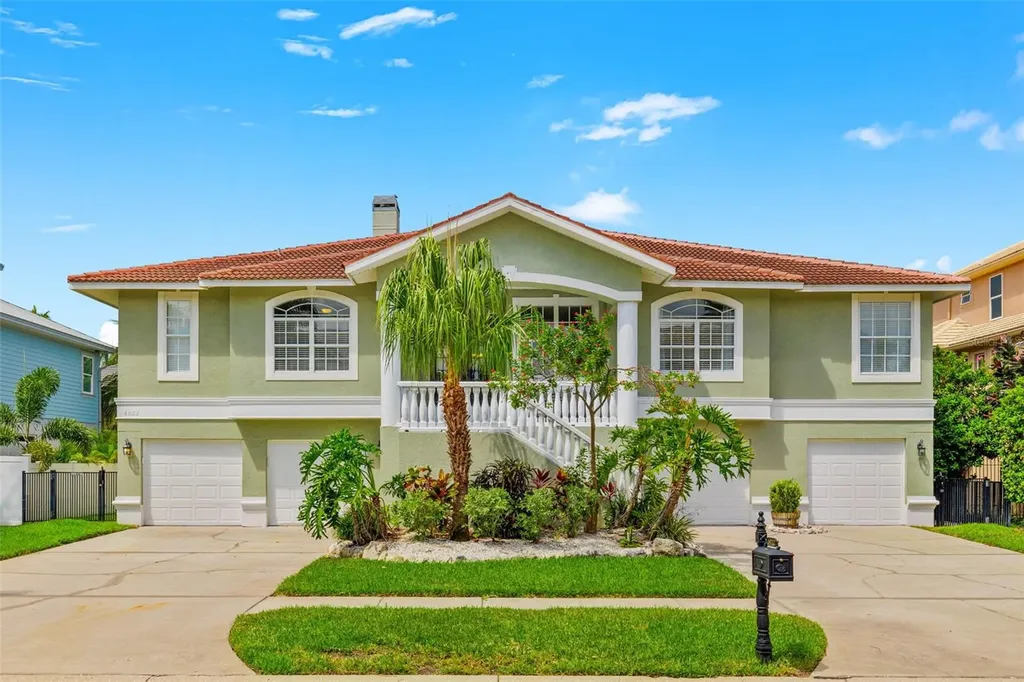 6022 Kipps Colony Drive E Gulfport FL 33707
