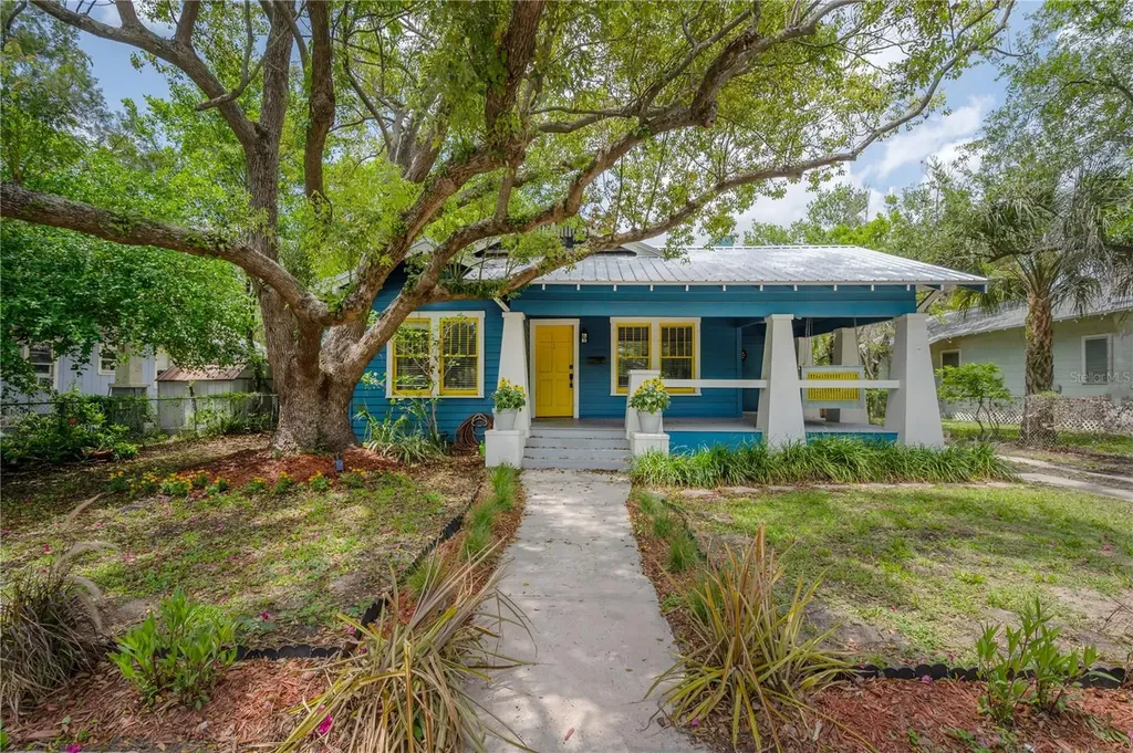 109 W Powhatan Avenue Tampa FL 33604