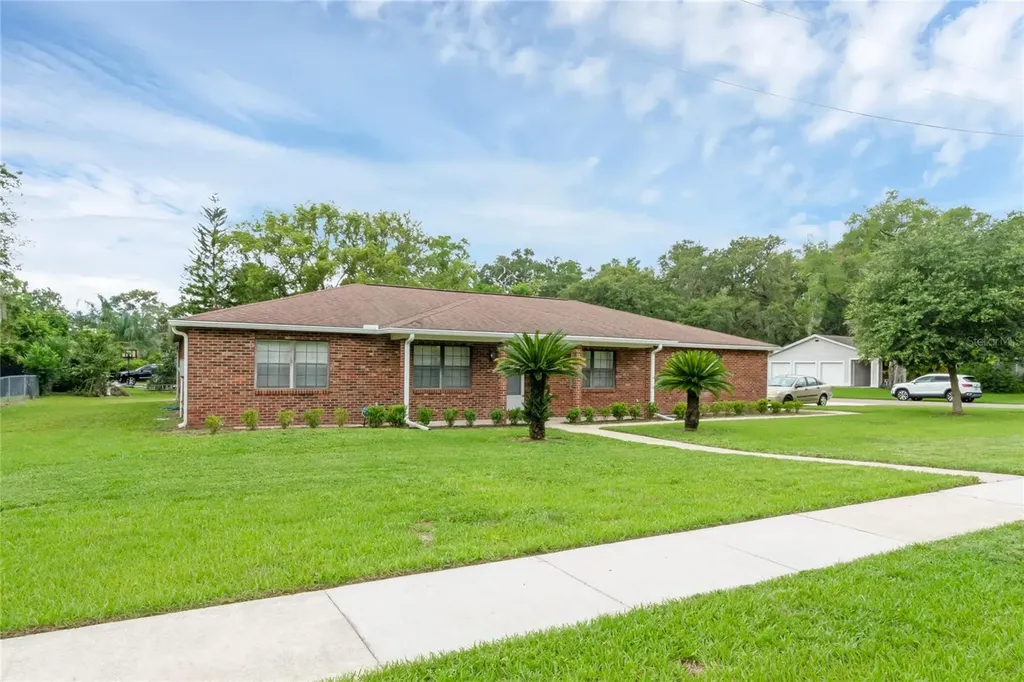 401 Cardinal Oaks Court Lake Mary FL 32746