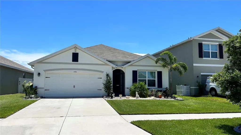 13916 Smiling Daisy Place Riverview FL 33579