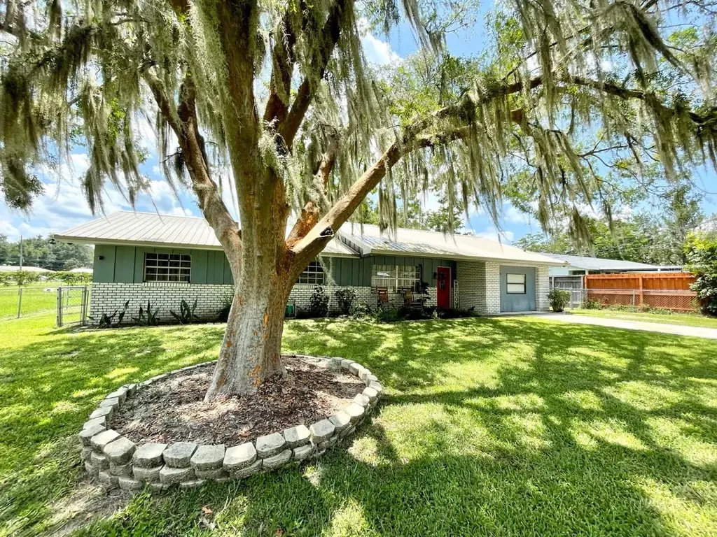 10850 SE 52nd Court Belleview FL 34420