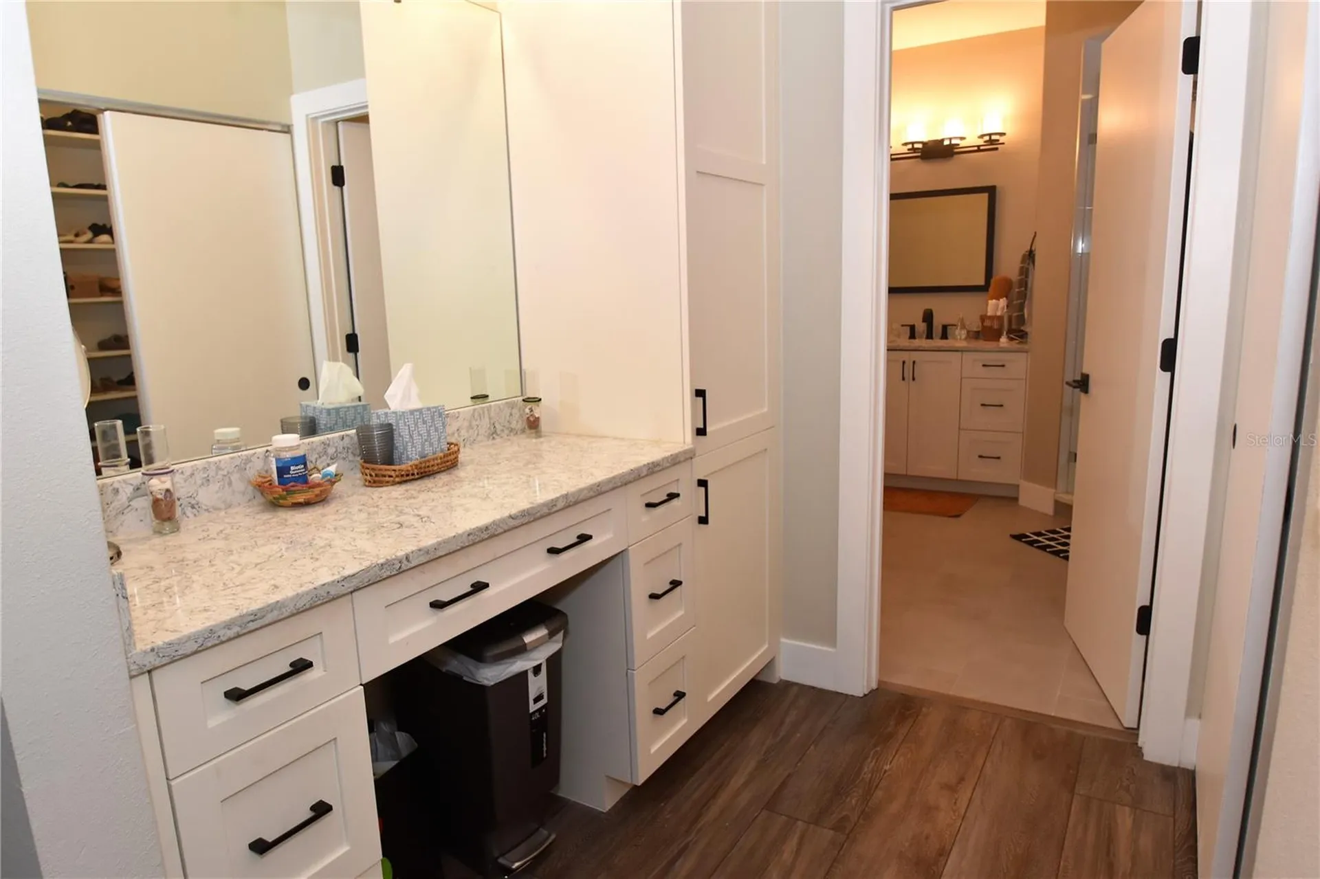 1631 Starling Drive Sarasota FL 34231