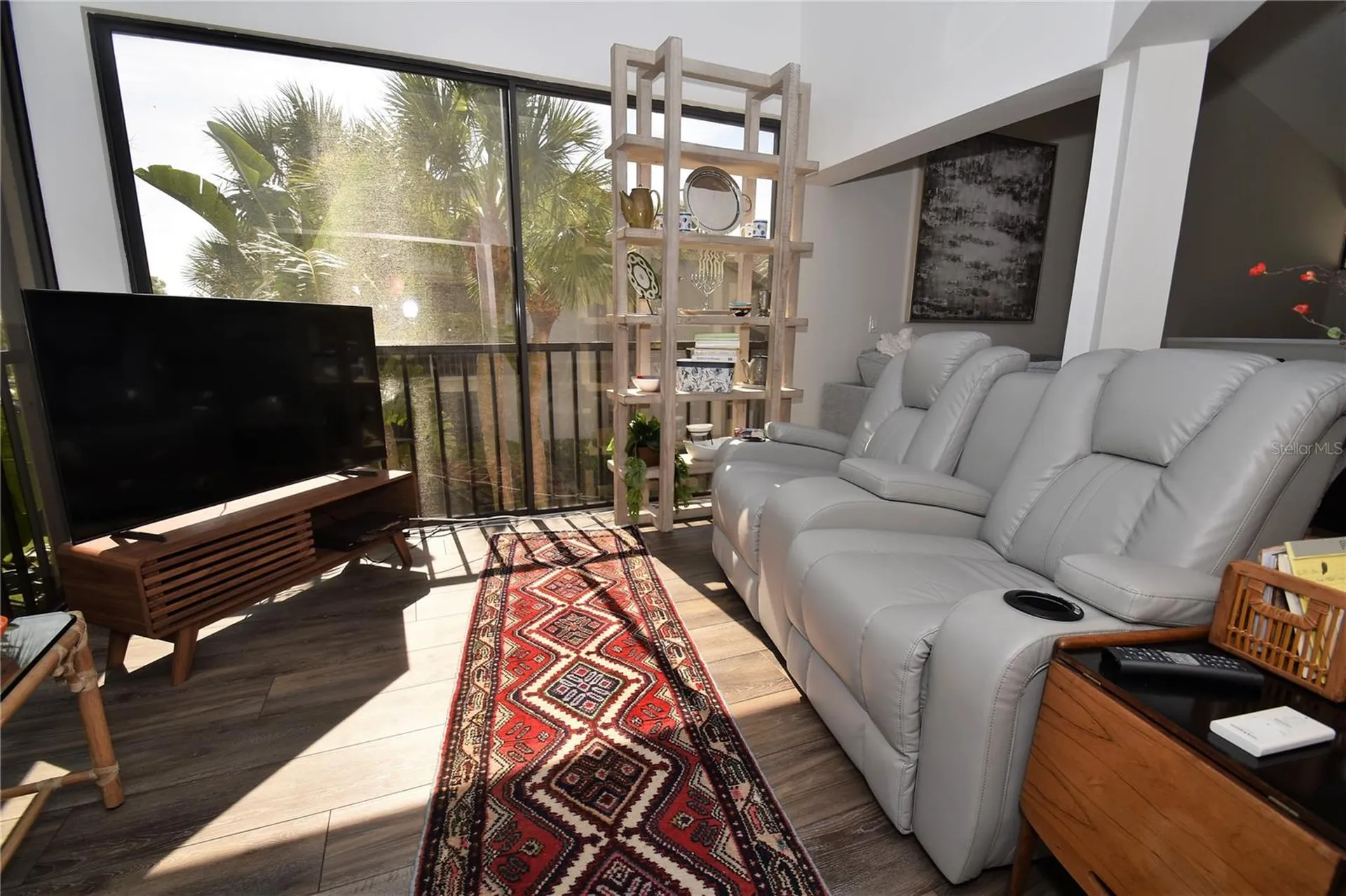 1631 Starling Drive Sarasota FL 34231