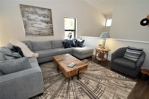 1631 Starling Drive Sarasota FL 34231