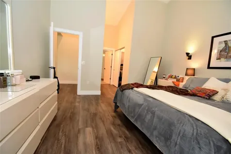 1631 Starling Drive Sarasota FL 34231