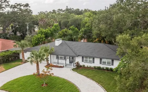 8231 31st Terrace N St Petersburg FL 33710