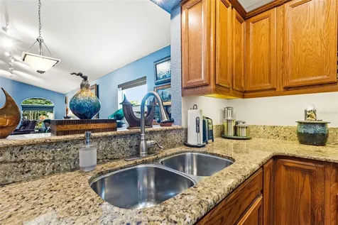 3943 12th Avenue N St Petersburg FL 33713