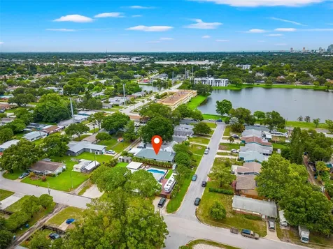 3943 12th Avenue N St Petersburg FL 33713