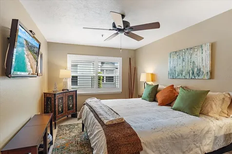 1319 Siesta Bayside Drive Sarasota FL 34242