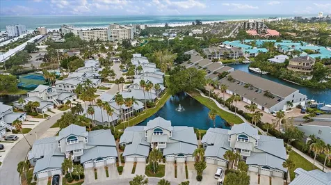 1319 Siesta Bayside Drive Sarasota FL 34242